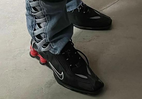 Martine Rose x Nike Shox MR4