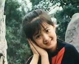 蒋欣小时候