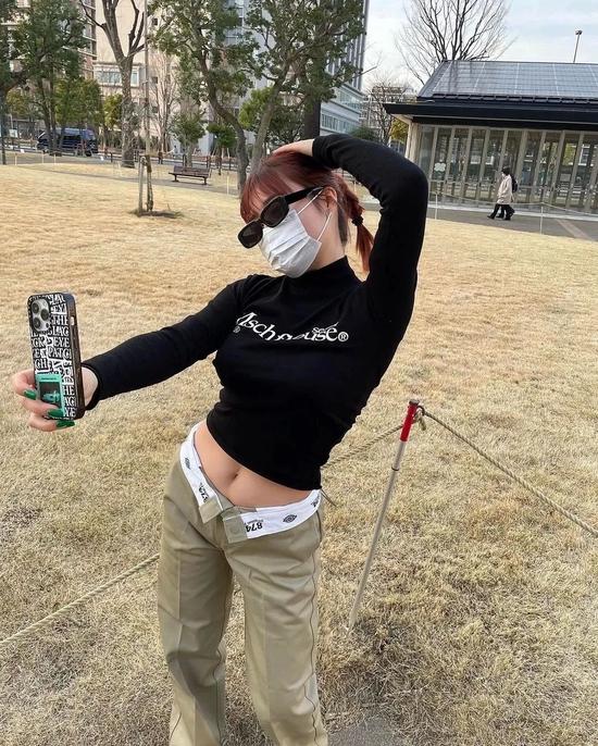 via @minakawasaki