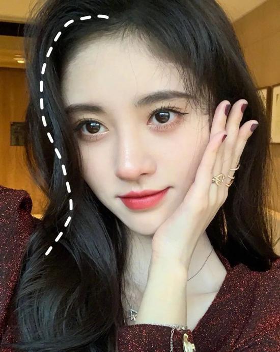 cr:微博@鞠婧祎