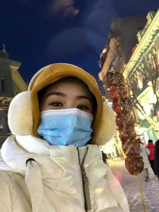 图片源自演员微博