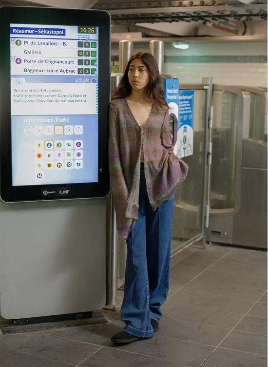Perverze / Via Google
