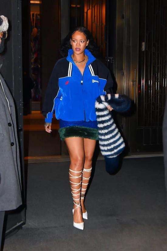 Rihanna / Via W Magazine