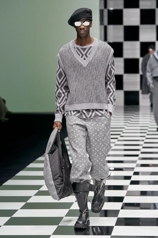 Emporio Armani 2022 秋季系列