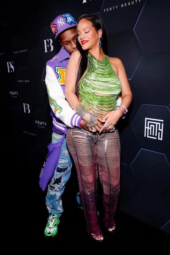 A$AP Rocky & Rihanna / Via BRAZZER