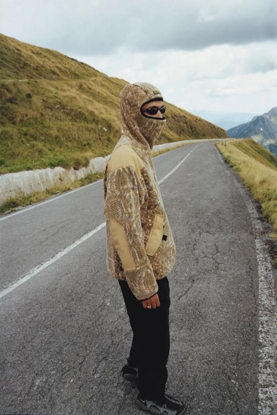 Supreme x NIKE ACG / Via inputmag