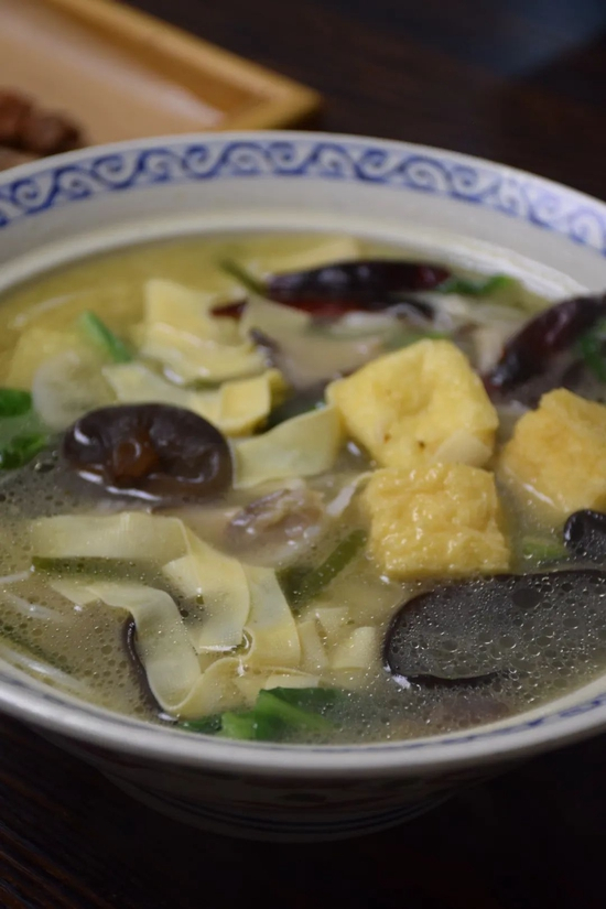 小飞君实拍@晨星