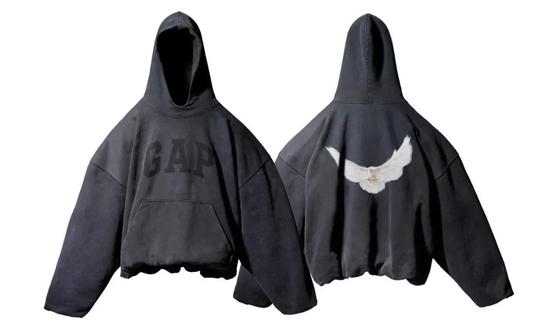 Via YEEZY GAP