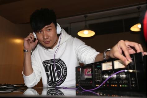 林俊杰变DJ
