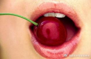 嘴唇