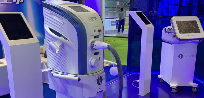 科医人品牌展台