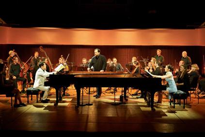 国际钢琴大师郎朗最新专辑《郎朗：圣-桑》今日发行