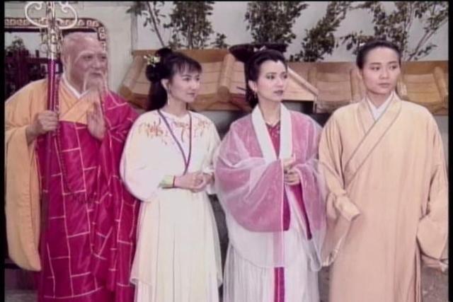 法海与小青,白素贞,许仙.