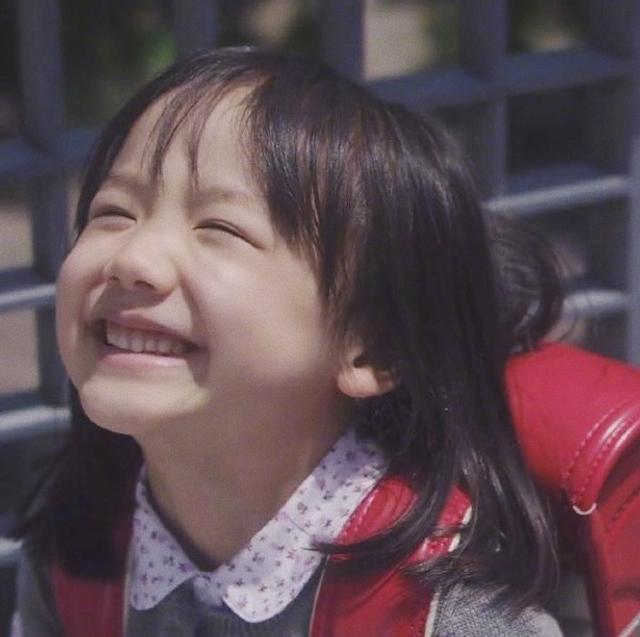日本国民妹妹芦田爱菜近照曝光 治愈甜妹变身轻熟少女