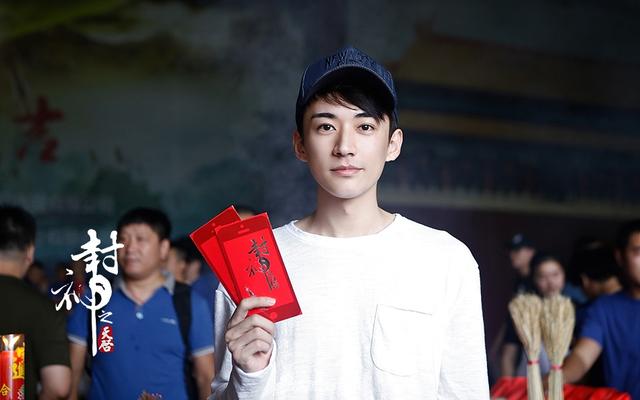 5张 《封神之天启》刘学义开机 新浪娱乐
