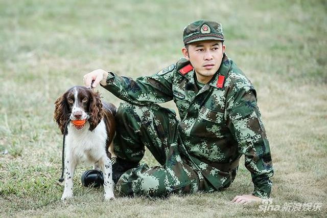 《奇犬》沙溢模仿张大大 遇众人探访伙房笑料百出