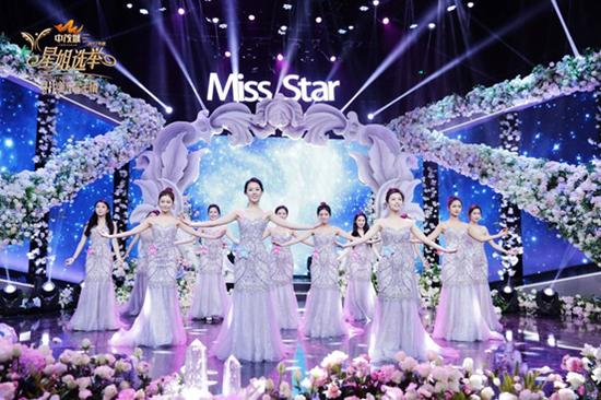 总决选之夜,星姐12强身着闪耀礼服,化身“花仙子”