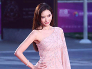 组图：林志玲穿裸色长裙女神范十足 摆pose凹造型前凸后翘