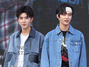 组图：周彦辰陈哲远亮相粉丝嘉年华 笑容撩人阳光帅气