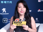 组图：亚洲新歌榜专访小野丽莎 一袭黑白长裙减龄十足