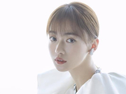 组图：吴谨言身着白色长裙身材纤细 笑容甜美楚楚动人