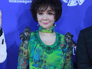 组图：北影节开幕式红毯 群星亮相星光熠熠