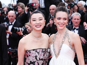 组图：《西比勒》首映 黄璐同框法国超美女星斯塔西-马汀