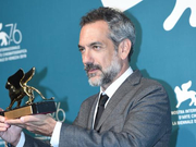 组图：威尼斯奖项出炉！《小丑》夺金狮 中国导演杨凡获剧本奖