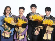 组图：《一点就到家》郑州首映 刘昊然彭昱畅尹昉欢笑不断