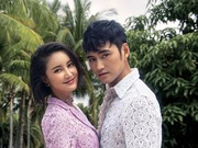 袁弘张歆艺海滩大片 甜蜜牵手恩爱放闪