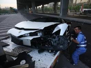 李易峰方:开不熟悉的车不慎车祸 没有酒驾