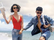 袁弘张歆艺海滩大片 甜蜜牵手恩爱放闪