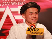 艾克里里:爱玩喜欢被拍 时尚蛇精病都是我