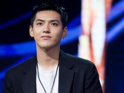 吴亦凡风波后获奖 鞠躬致谢与管虎热聊