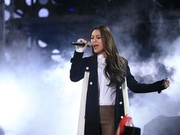 李佩玲风格多变 徐歌阳全新造型显霸气