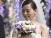 视频：张靓颖冯轲婚礼告白 谭维维获捧花