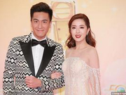 马国明唐诗咏携手亮相 唐诗咏白纱惊艳