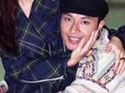 弟弟连番入狱母亲欠千万！扒马景涛坎坷