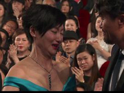 惠英红拿奖父母都过世 哭到跌倒：妈我没丢你脸