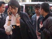 白百何曝出轨后首露面显憔悴 传已离婚孩子归男方