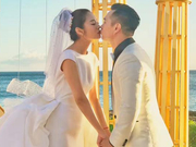 组图：安以轩大婚现场洒泪 伴娘陈乔恩抢得捧花