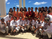 组图：安以轩与富商老公夏威夷大婚 伴娘团个个美如花