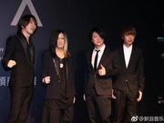 GLAY曝上台表演前超紧张 看到五月天挥手就好了