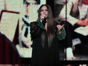 组图：张惠妹陶晶莹共同缅怀张雨生 张妈妈泪崩发言