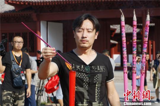 开机仪式现场。 张勇 摄