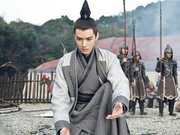 《醉玲珑》龚俊率军出征 以少胜多智取城池引人赞