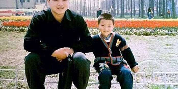 黄子韬爸爸收购天浩36%股权(含视频)