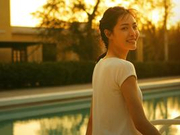 冯小刚重回贺岁档 《芳华》美好时代看哭两代人