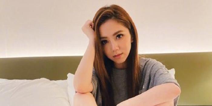 一个礼拜内发新歌?邓紫棋绿洲营业晒照留悬念