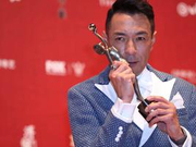 姜皓文出道33年首夺金像 感性叹：一直不是很好运